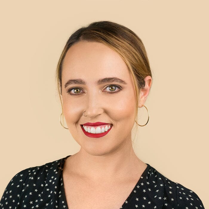 These Coconut Oil Pads Successfully Removed 16 Products Worth of Smudge-Proof Makeup Off My Face Like It Was Nothing