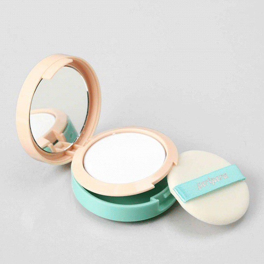 The 3 K-Beauty Staples That Nix Midday Grease