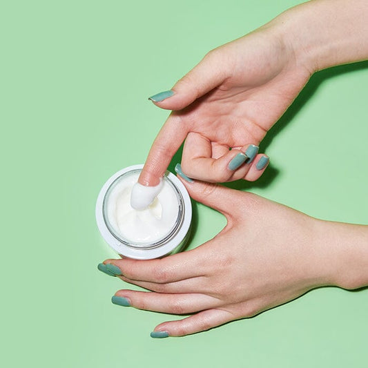 Are You Moisturizing With the Right Ingredients For Your Skin Type?