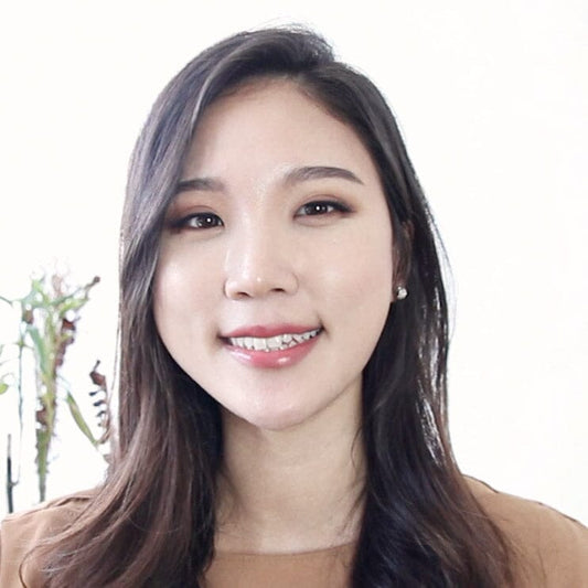 The Best Way to Treat Acne and Heal Acne Scars, According to Liah Yoo