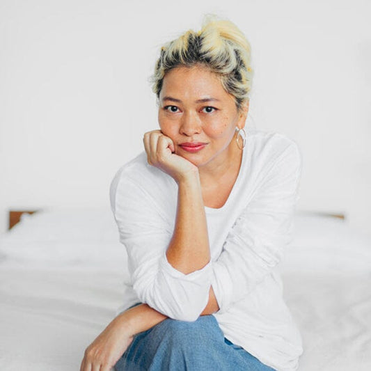 How Vaping and E-Cigarettes Really Affect Your Skin