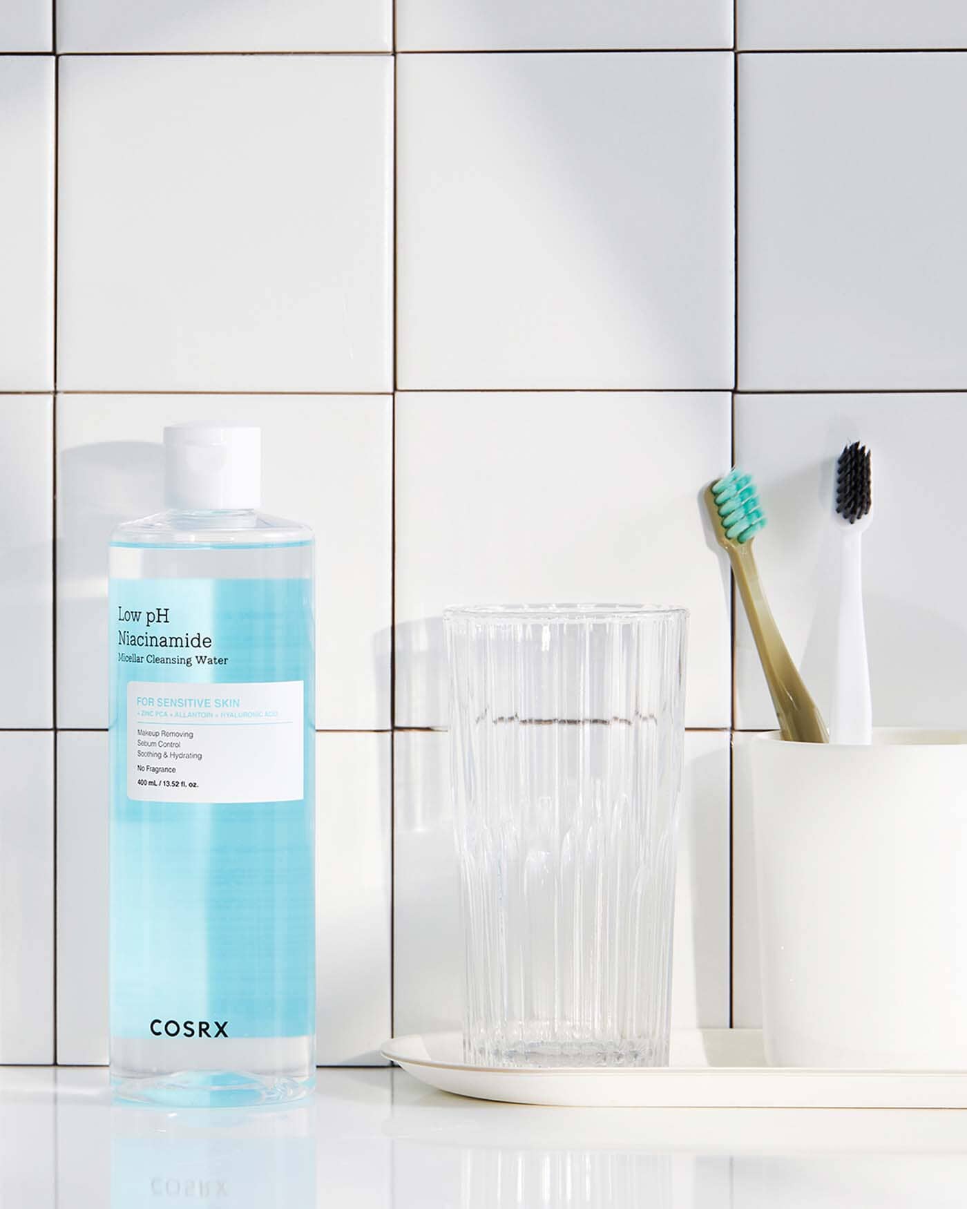 Low pH Niacinamide Micellar Cleansing Water