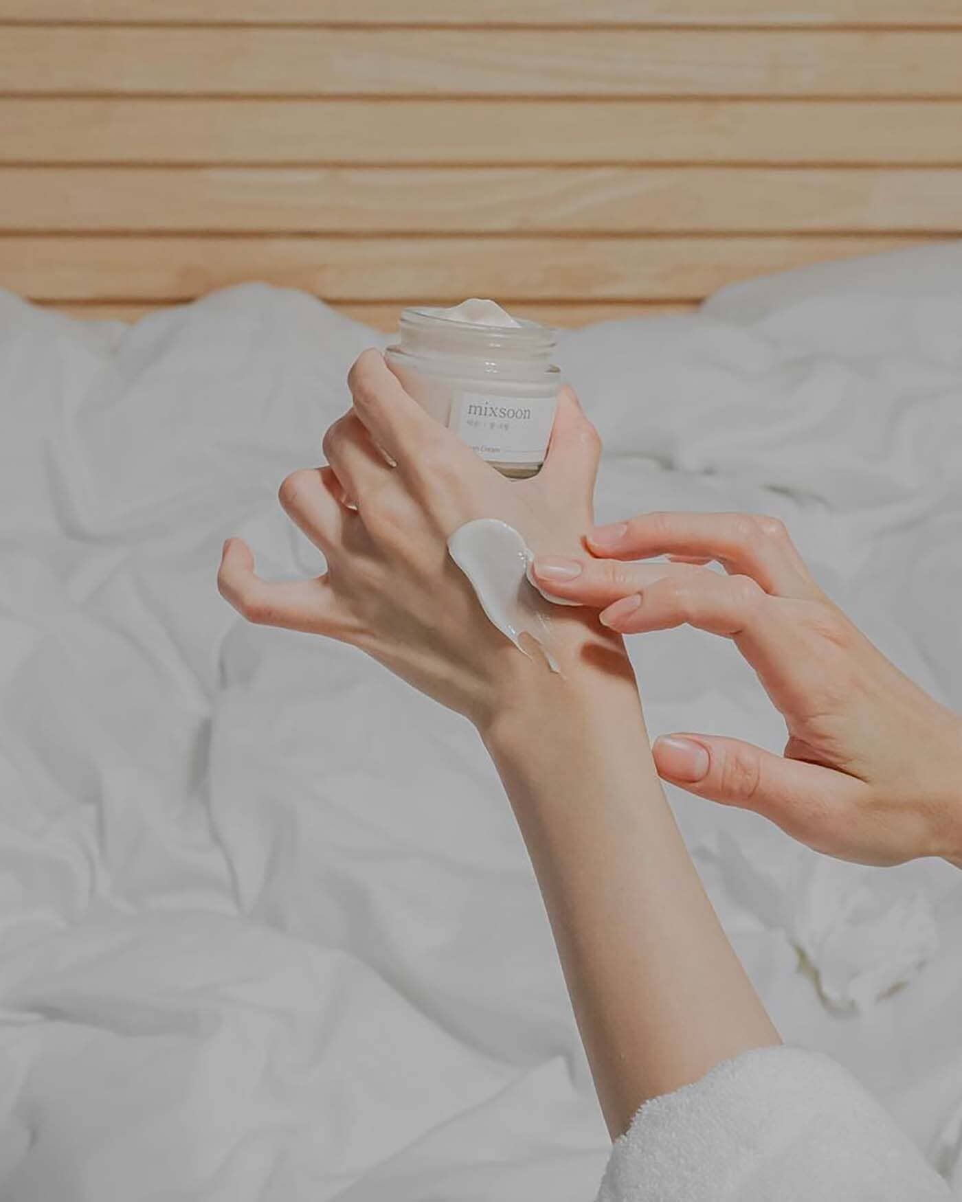 Bean Cream Facial Moisturizer MIXSOON 