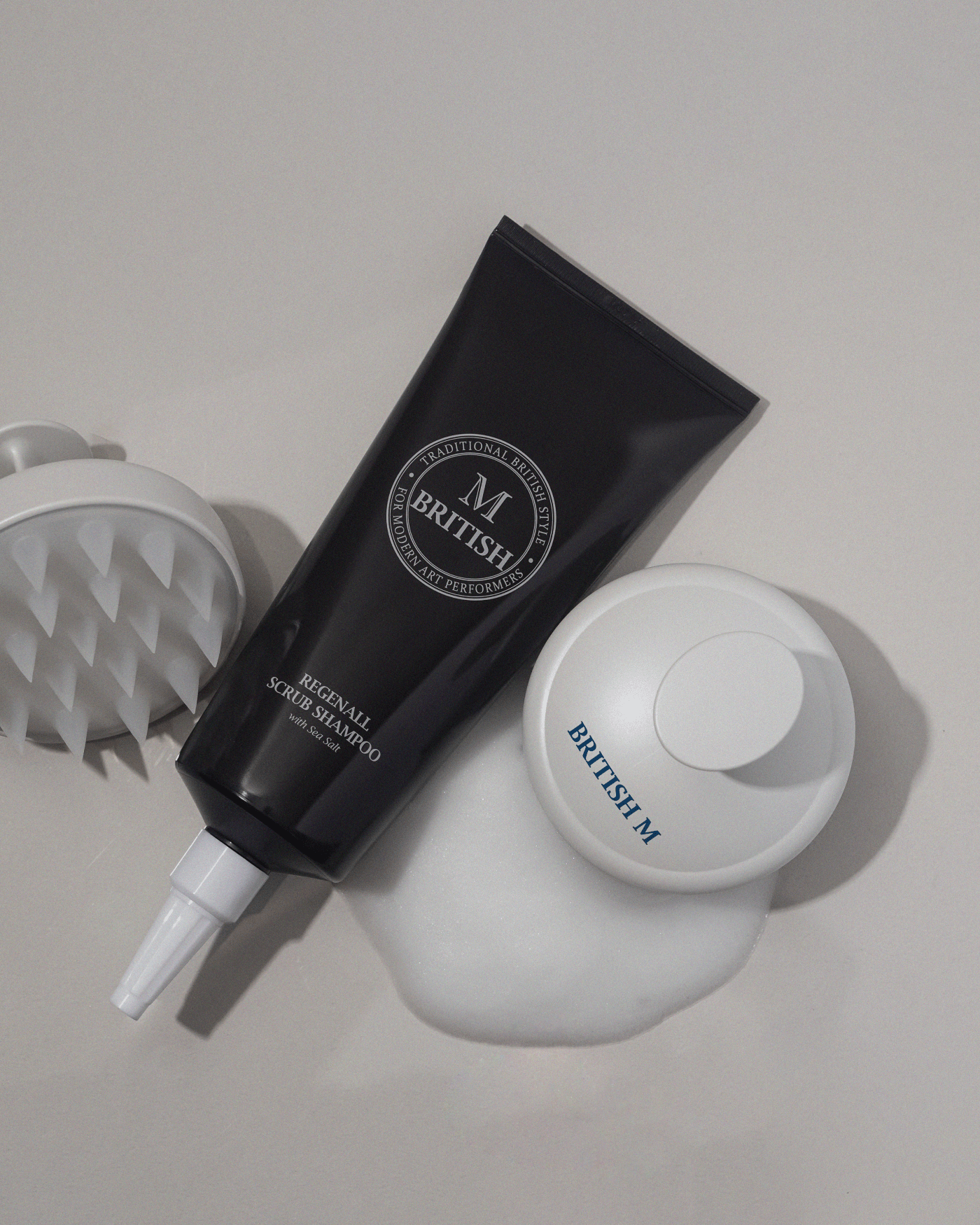 British M Scalp Massage Brush - Thumbnail 3