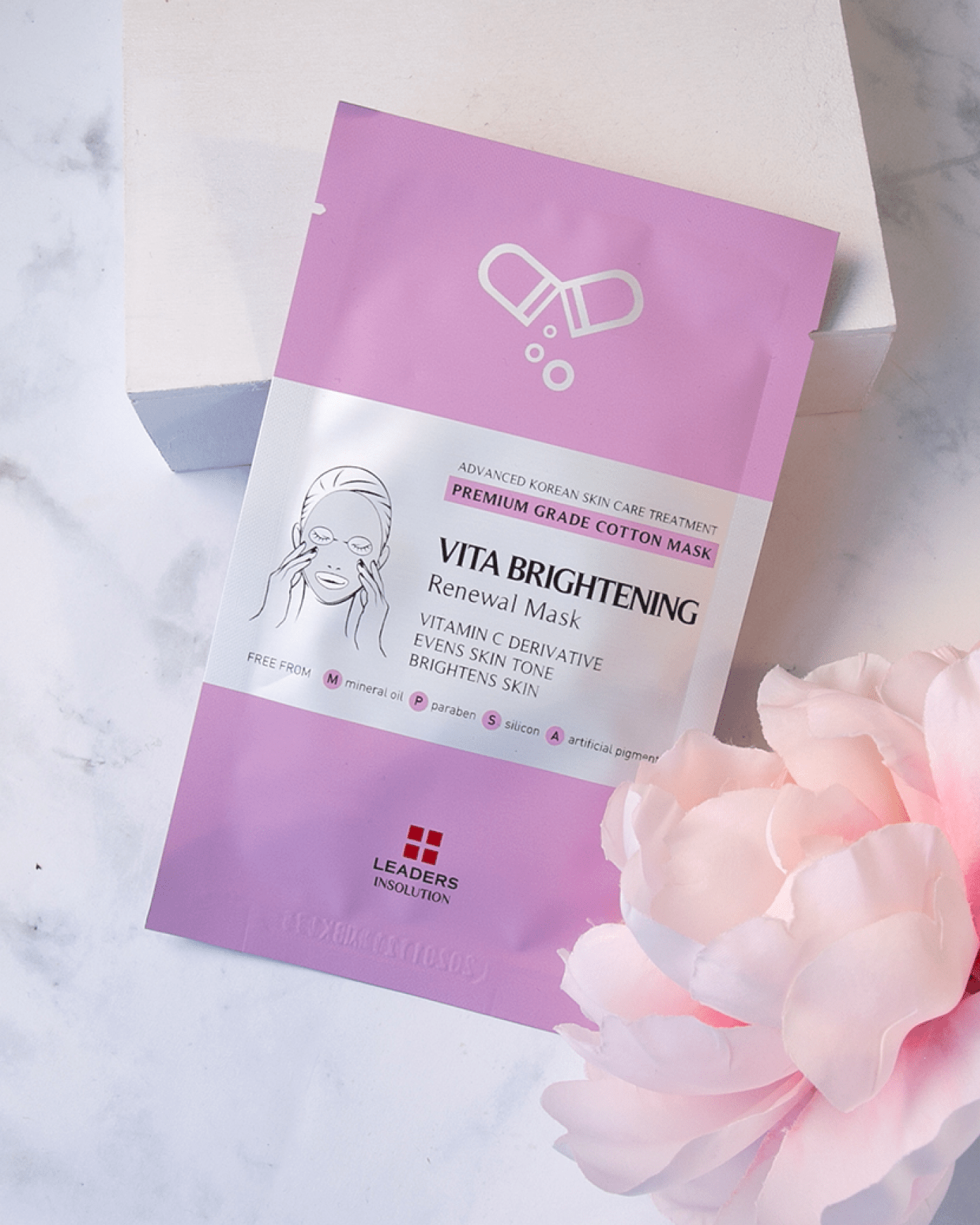 Vita Brightening Skin Renewal Mask