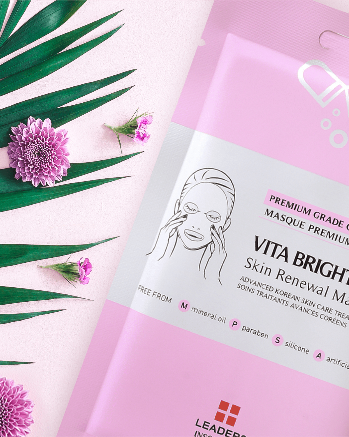 Vita Brightening Skin Renewal Mask