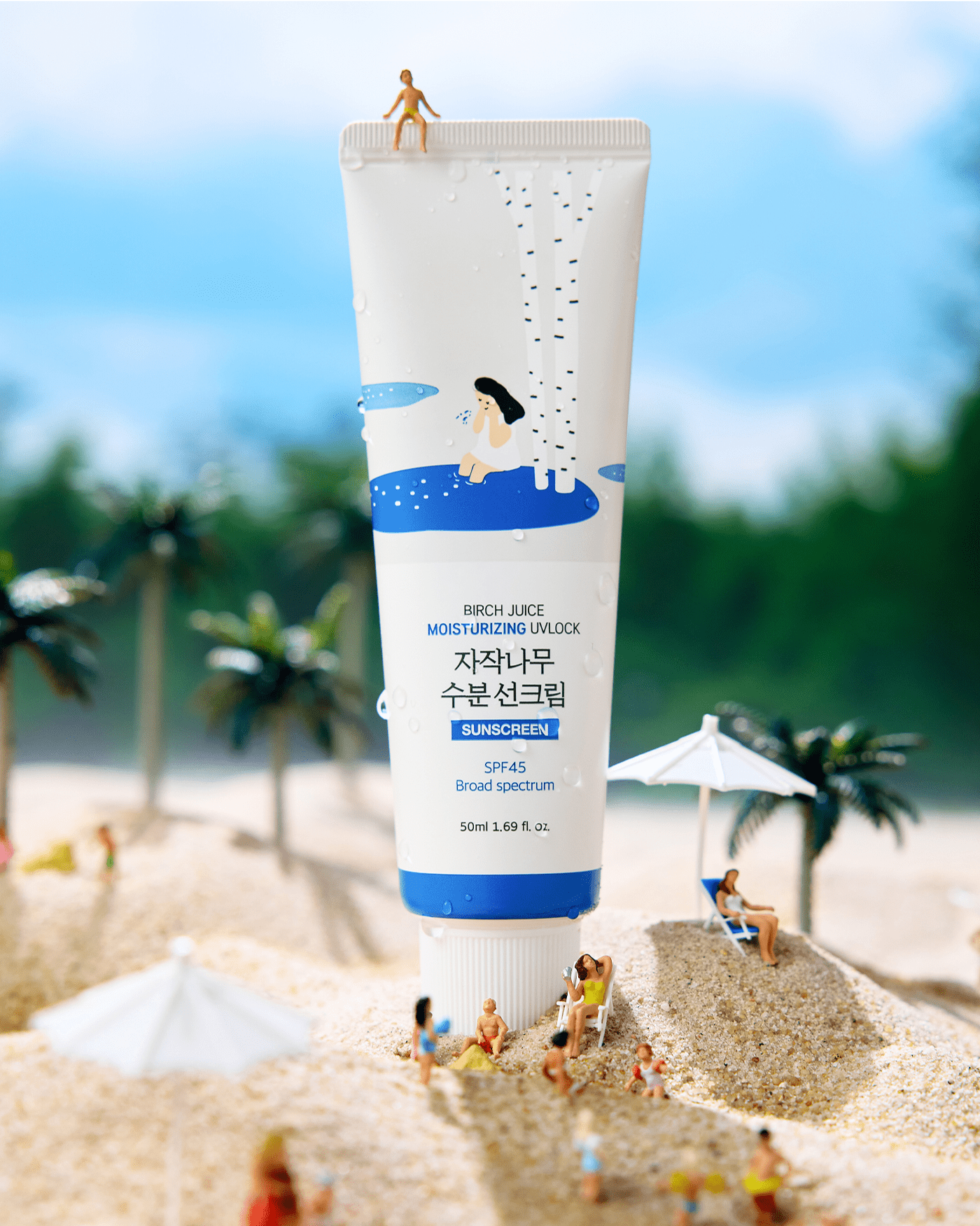 Birch Juice Moisturizing UVLOCK SPF 45 Broad Spectrum Sunscreen ROUND LAB 