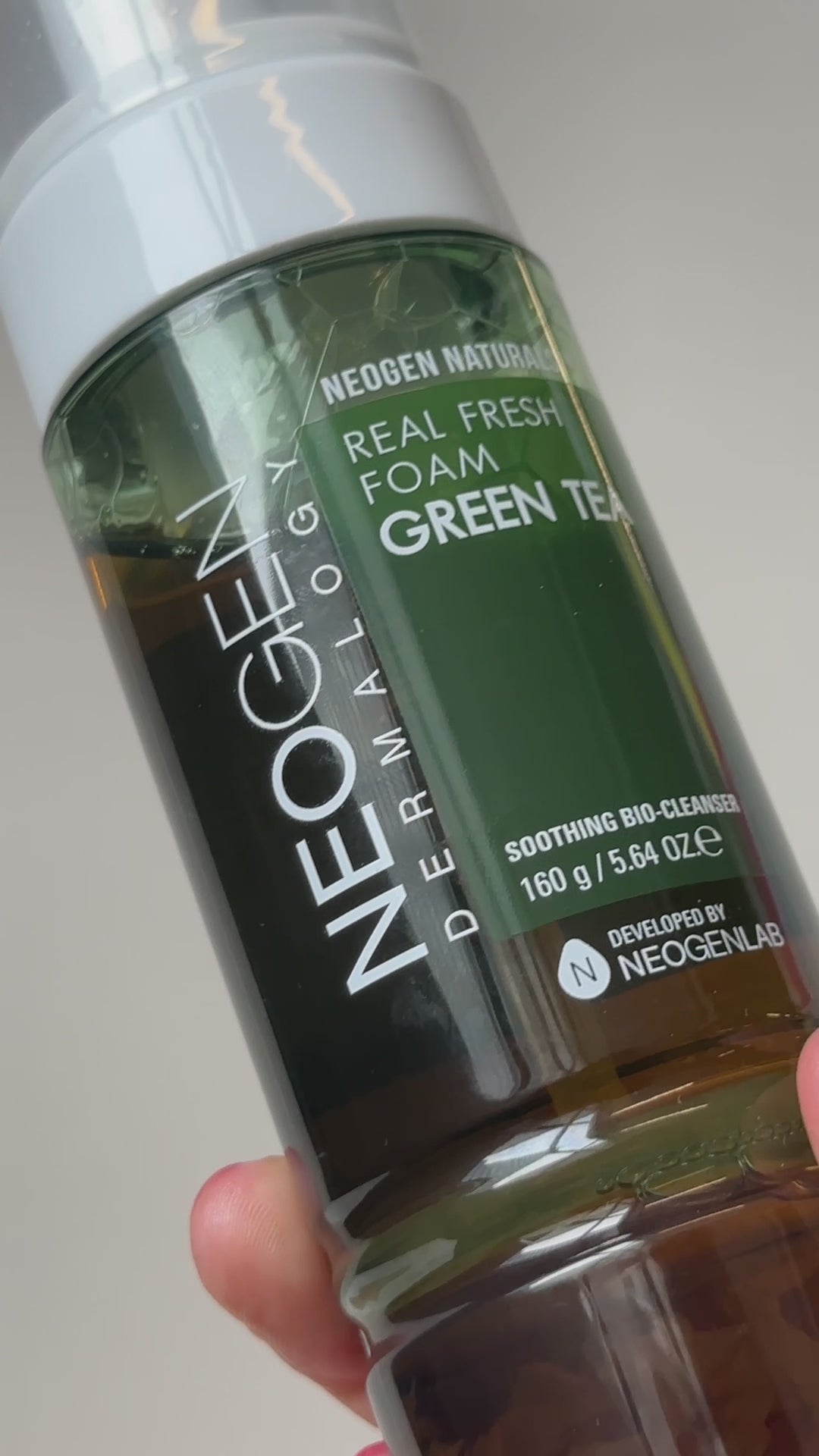 Green Tea Real Fresh Foam Cleanser