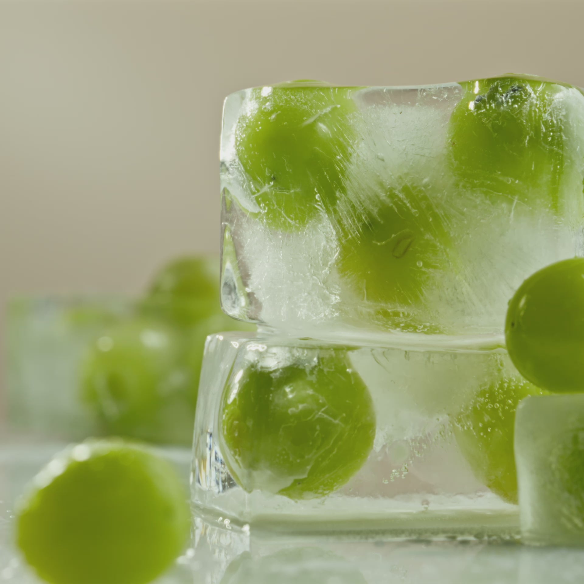 Vegan Collagen Eye Serum